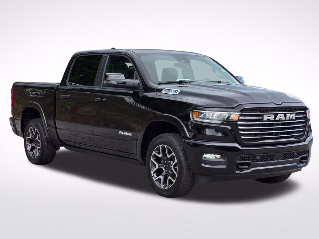 2026 Diamond Black Crystal Pearlcoat Ram 1500 Laramie 4X4 Truck