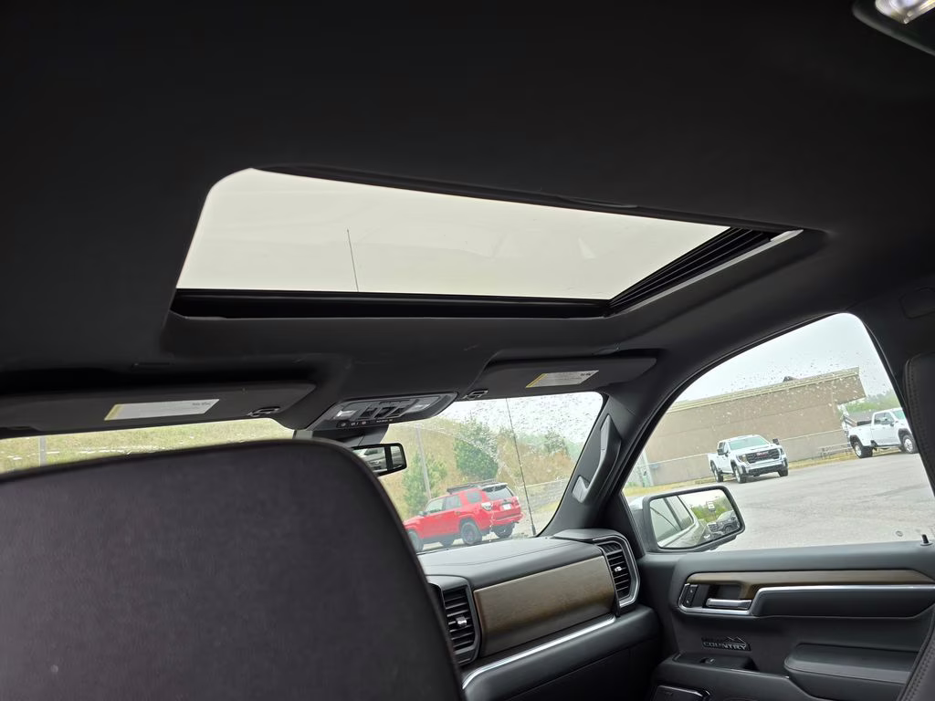 2024 Sterling Gray Metallic Chevrolet Silverado 1500 High Country 4X4 Truck