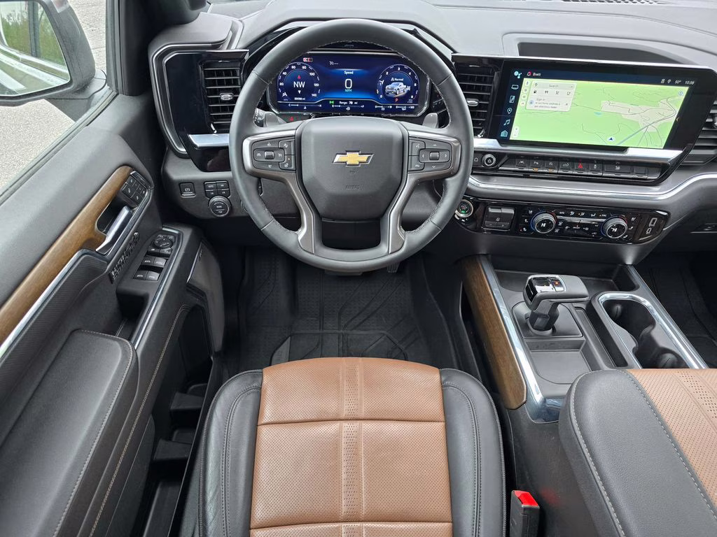 2024 Sterling Gray Metallic Chevrolet Silverado 1500 High Country 4X4 Truck