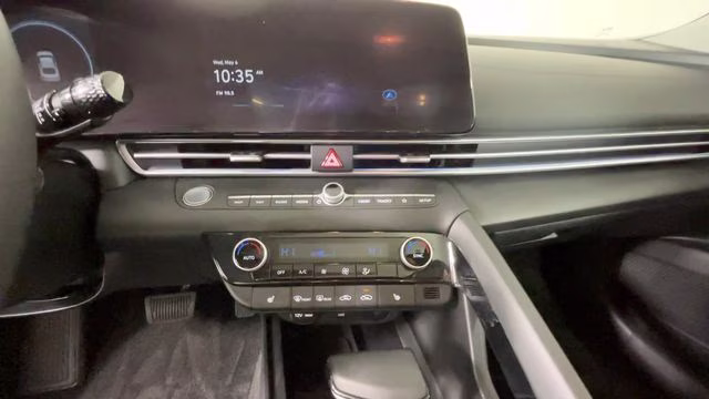 2025 Intense Blue Hyundai Elantra SEL Convenience FWD Sedan