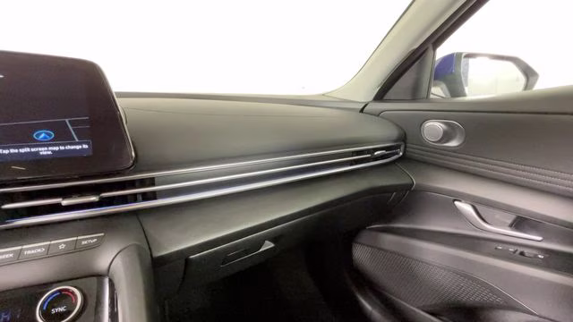 2025 Intense Blue Hyundai Elantra SEL Convenience FWD Sedan