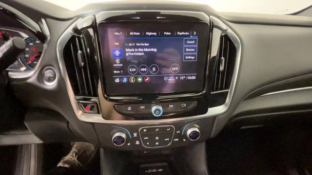 2023 Summit White Chevrolet Traverse LT FWD SUV