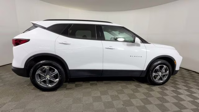 2023 Summit White Chevrolet Blazer LT FWD SUV