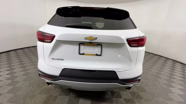 2023 Summit White Chevrolet Blazer LT FWD SUV