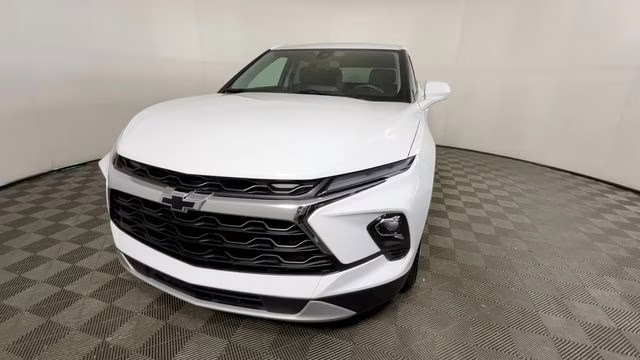 2023 Summit White Chevrolet Blazer LT FWD SUV