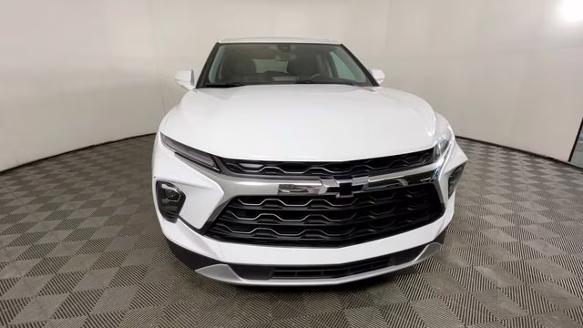 2023 Summit White Chevrolet Blazer LT FWD SUV