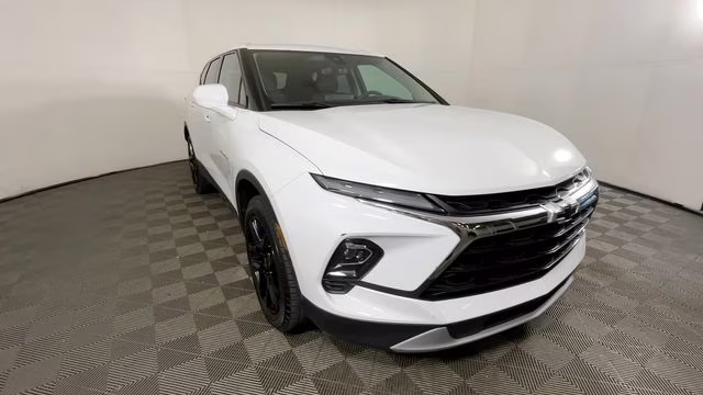 2023 Summit White Chevrolet Blazer LT FWD SUV