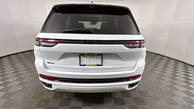 2024 Bright White Clearcoat Jeep Grand Cherokee 4xe 4X4 SUV