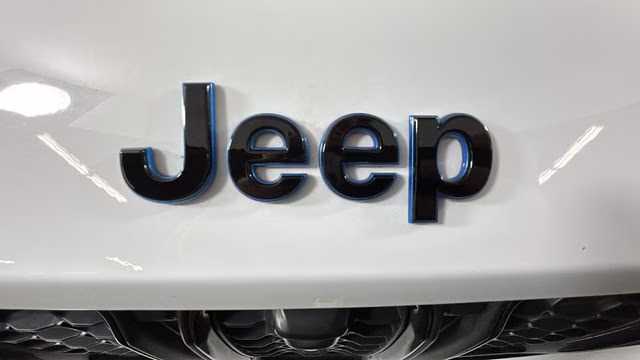 2024 Bright White Clearcoat Jeep Grand Cherokee 4xe 4X4 SUV