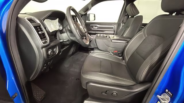 2025 Hydro Blue Pearlcoat Ram 1500 Big Horn/Lone Star 4X4 Truck