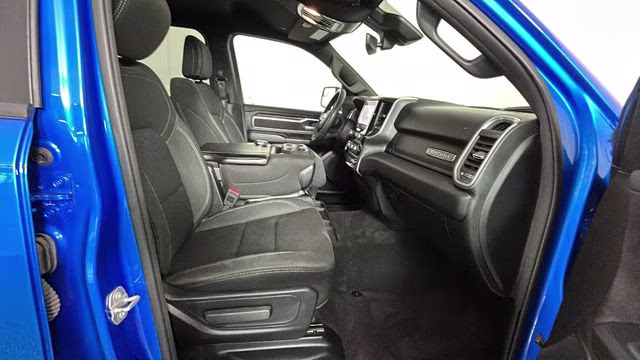 2025 Hydro Blue Pearlcoat Ram 1500 Big Horn/Lone Star 4X4 Truck