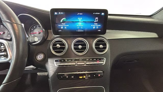 2022 MANUFAKTUR Cardinal Red Metallic Mercedes-Benz GLC GLC 300 Coupe AWD SUV
