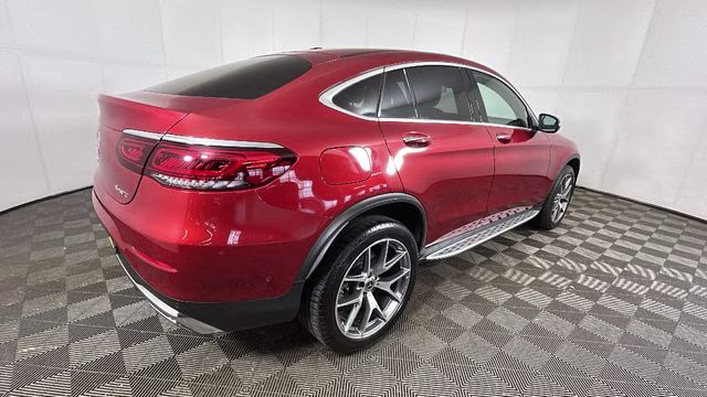 2022 MANUFAKTUR Cardinal Red Metallic Mercedes-Benz GLC GLC 300 Coupe AWD SUV
