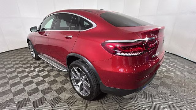 2022 MANUFAKTUR Cardinal Red Metallic Mercedes-Benz GLC GLC 300 Coupe AWD SUV