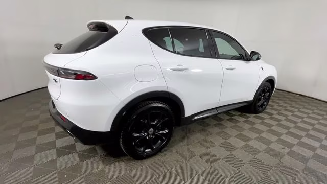 2024 Q Ball Dodge Hornet R/T AWD SUV