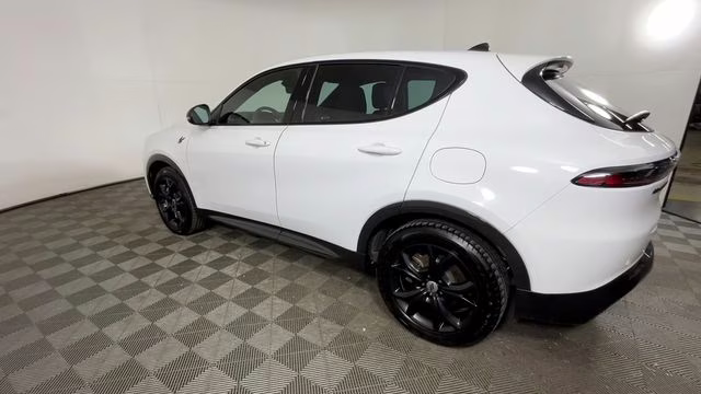 2024 Q Ball Dodge Hornet R/T AWD SUV