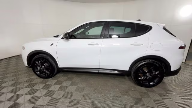 2024 Q Ball Dodge Hornet R/T AWD SUV