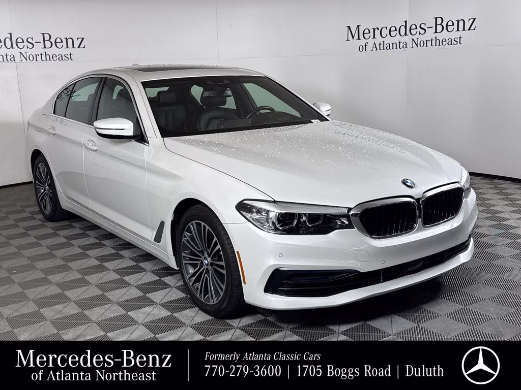 2019 Mineral White Metallic BMW 5 Series 540i RWD Sedan