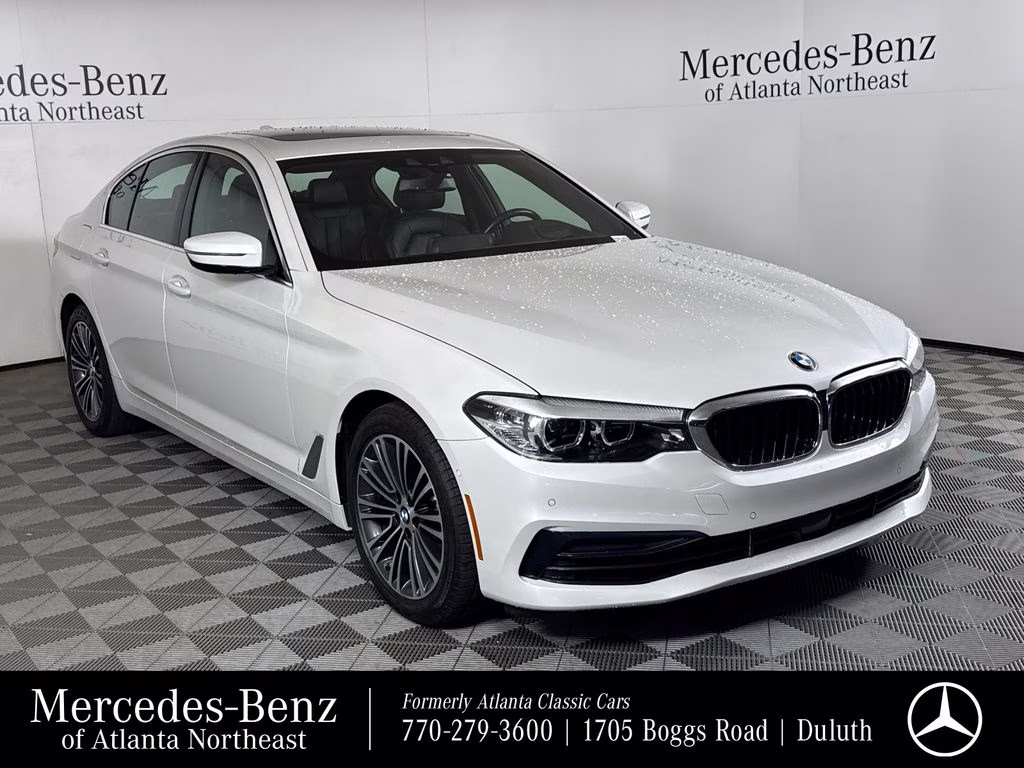 2019 Mineral White Metallic BMW 5 Series 540i RWD Sedan