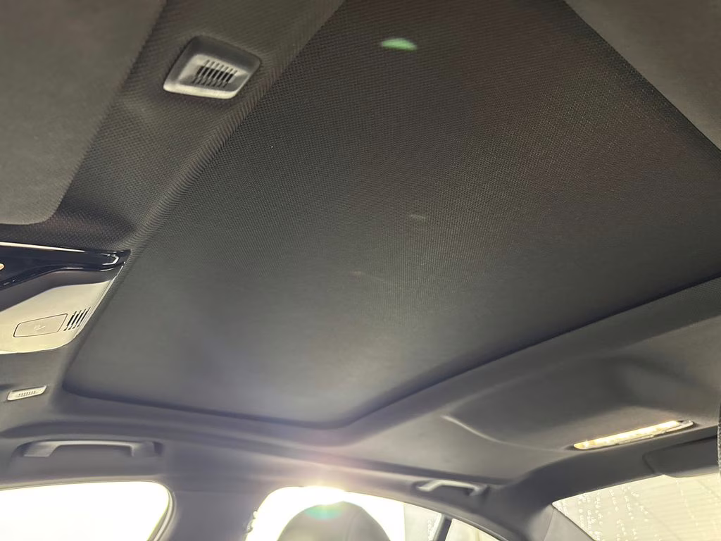 2019 Mineral White Metallic BMW 5 Series 540i RWD Sedan