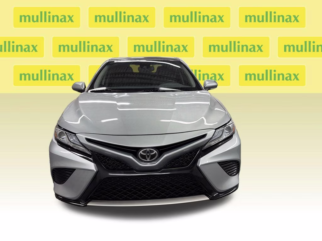2019 Celestial Silver Metallic Toyota Camry XSE FWD Sedan