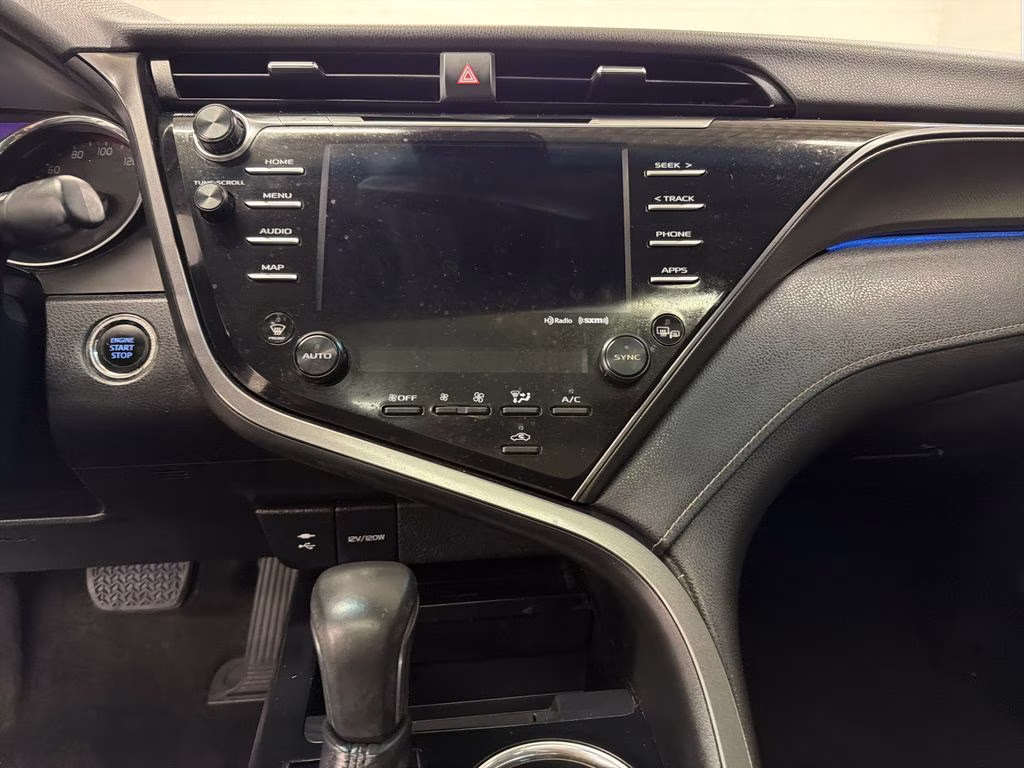 2019 Celestial Silver Metallic Toyota Camry XSE FWD Sedan
