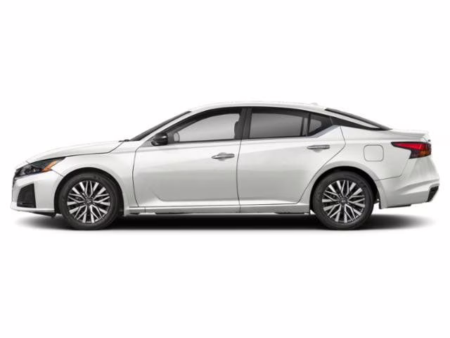 2025 Pearl White Tricoat Nissan Altima 2.5 SV FWD Sedan