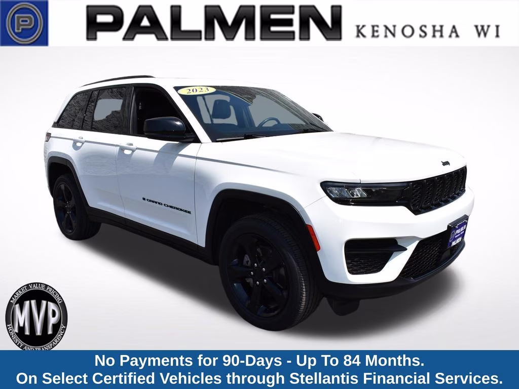 2023 Bright White Clearcoat Jeep Grand Cherokee Altitude X 4X4 SUV