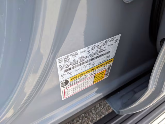 2026 Glacier Gray Metallic Tri-Coat Ford Expedition Platinum 4X4 SUV