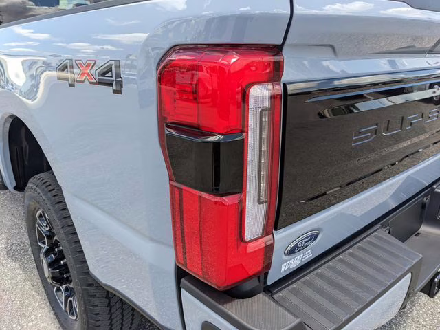 2026 Glacier Gray Metallic Tri-Coat Ford Super Duty F-250 SRW Platinum 4X4 Truck