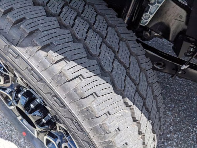 2026 Glacier Gray Metallic Tri-Coat Ford Super Duty F-250 SRW Platinum 4X4 Truck