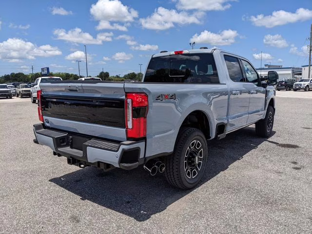 2026 Glacier Gray Metallic Tri-Coat Ford Super Duty F-250 SRW Platinum 4X4 Truck