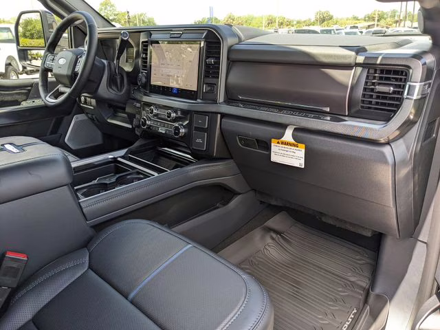 2026 Agate Black Metallic Ford Super Duty F-250 SRW Platinum 4X4 Truck