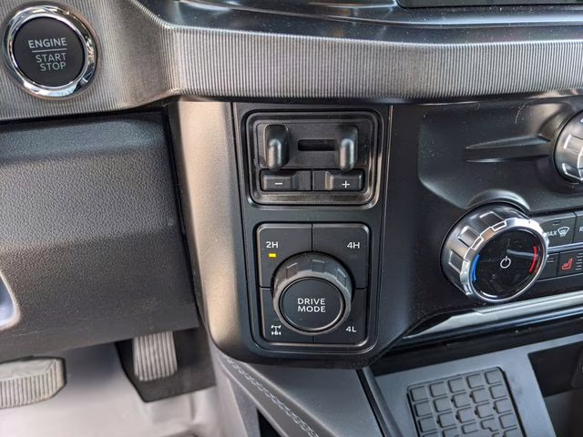 2026 Agate Black Metallic Ford Super Duty F-250 SRW Platinum 4X4 Truck