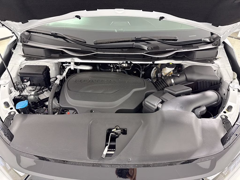 2026 Platinum White Pearl Honda Odyssey EX-L FWD Van