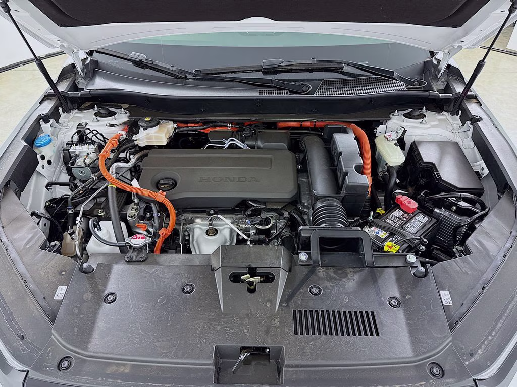 2026 Platinum White Pearl Honda CR-V Hybrid Sport FWD SUV