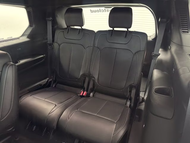 2026 Diamond Black Crystal Pearlcoat Jeep Grand Cherokee L Limited 4X4 SUV
