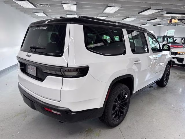 2026 Bright White Clearcoat Jeep Grand Wagoneer Summit Reserve 4X4 SUV