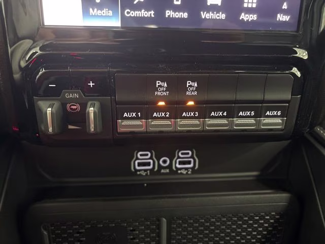 2026 Diamond Black Crystal Pearlcoat Ram 1500 RHO 4X4 Truck