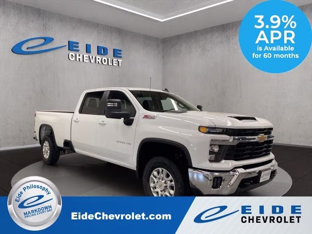 2026 Chevrolet Silverado HD LT 4WD Crew Cab Standard Box SRW's photo