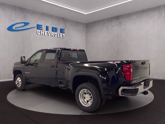 2026 Chevrolet Silverado 3500 HD LT - Photo 12