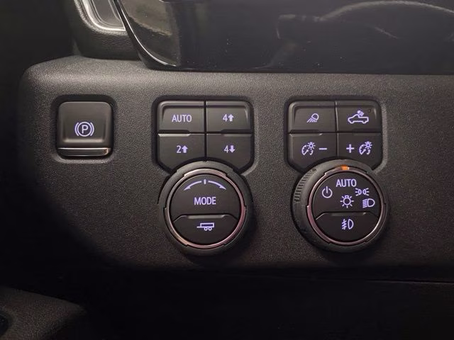 2026 Chevrolet Silverado 3500 HD LT - Photo 29