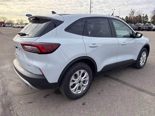 2025 Space Silver Metallic Ford Escape Active AWD SUV