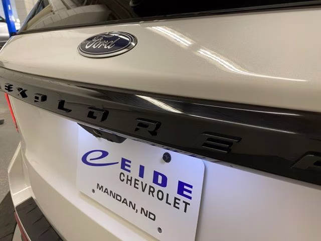 2025 White Metallic Ford Explorer ST-Line 4X4 SUV