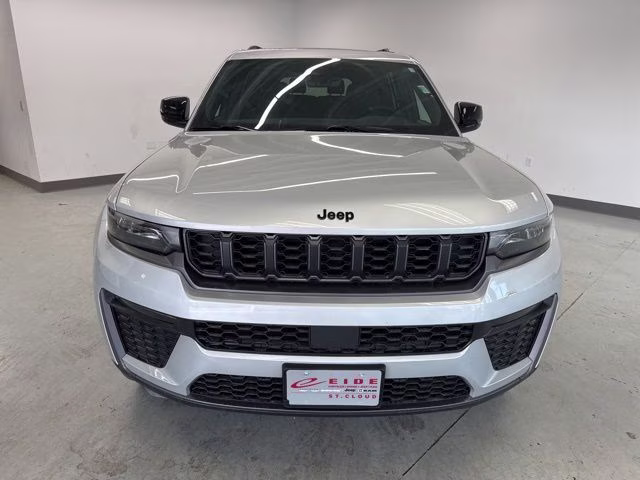 2026 Silver Zynith Jeep Grand Cherokee L Limited 4X4 SUV