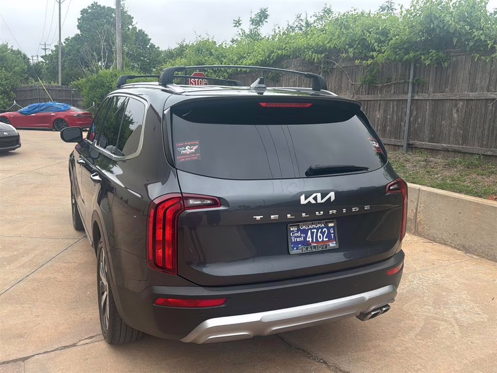 2022 Gravity Grey Kia Telluride S FWD SUV