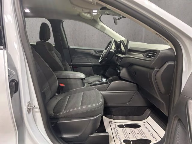2025 Space Silver Metallic Ford Escape Active AWD SUV