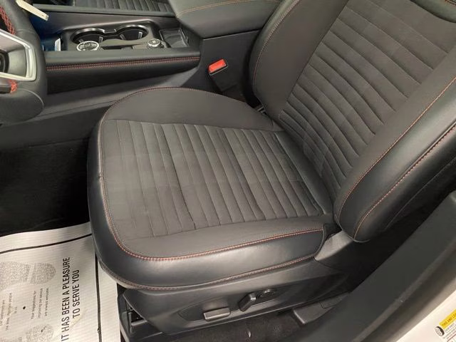 2025 White Metallic Ford Explorer ST-Line 4X4 SUV