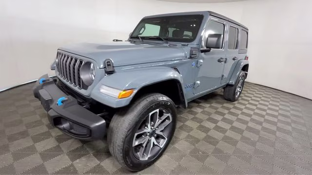 2024 Anvil Clear Coat Jeep Wrangler Sport S 4xe 4X4 SUV