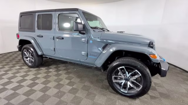 2024 Anvil Clear Coat Jeep Wrangler Sport S 4xe 4X4 SUV